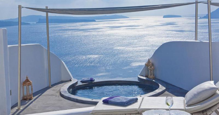 Whirlpool im Andronis Luxury Suites Hotel